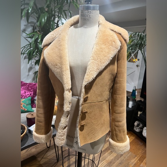 SHERI BODELL Shearling Leather Suede Dyed Lamb Jacket Western Boho Coat Tan - Picture 2 of 8